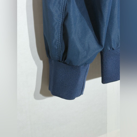 Fashion 100% polyester jacket Men’s Size Large Blue with Pockets - Picture 4 of 9